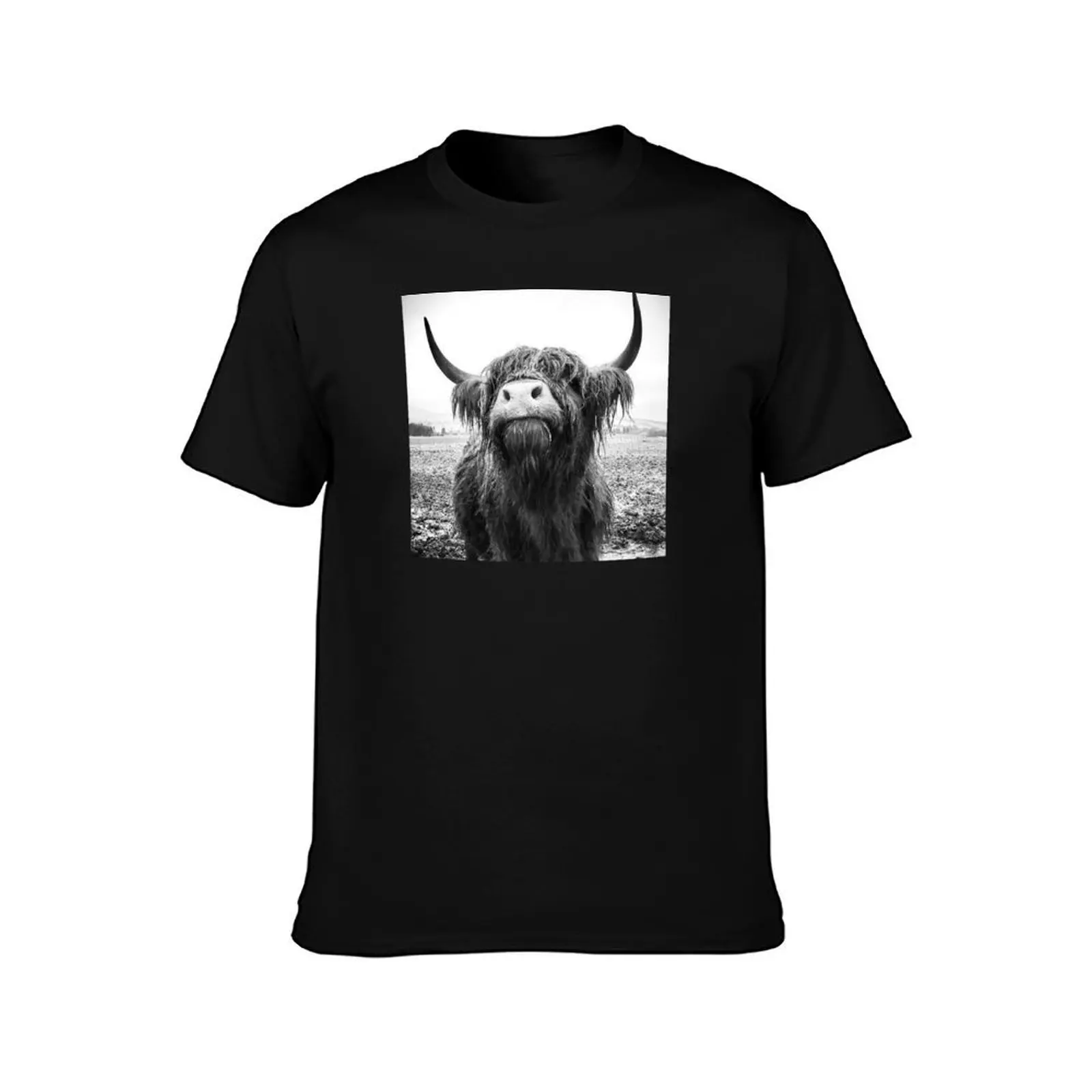 Highland Cow cattle Black and White T-Shirt Summer Casual Cotton Tee Oversized Streetwear Tops Vintage Graphic Print