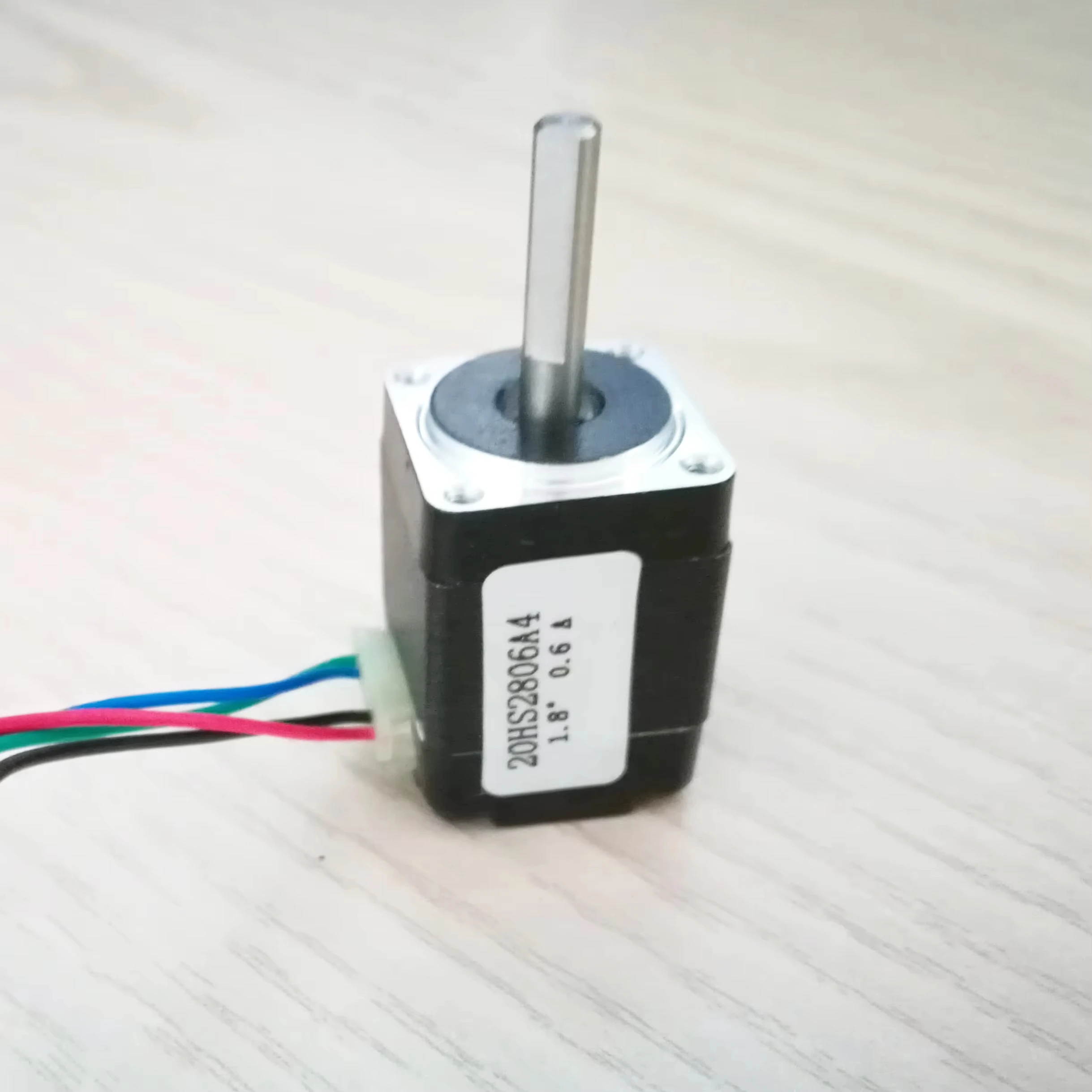 4-Wire NEMA 8 Stepper Motor Fuselage Length 28mm Step angle 1.8° Single Dual Output Shaft 1.4N.cm Current 0.6A/0.2A