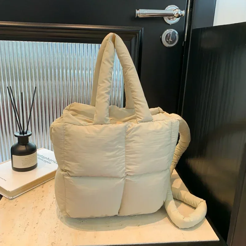 Bolsos con asa superior de hilo de coser con compartimento Interior, bolsos informales sólidos de alta calidad 2024 para mujer, bolsos de nailon con cremallera para mujer