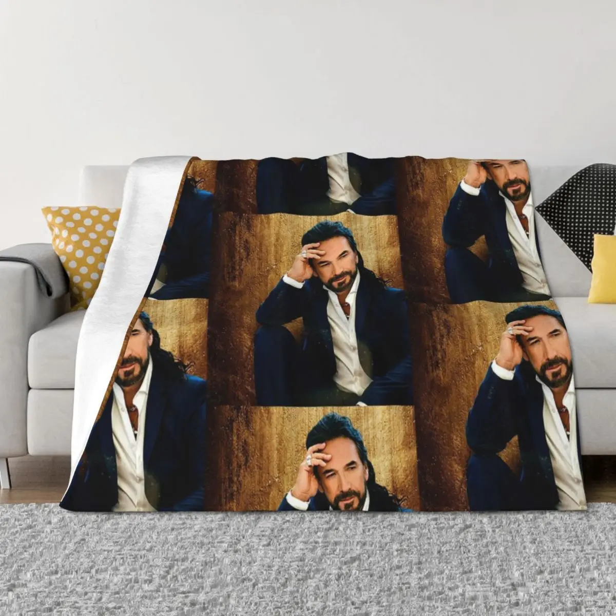 

pra3 Marco Antonio tiwi Solis norma tour 2020 Throw Blanket Furrys Cute Plaid for winter Softest Blankets