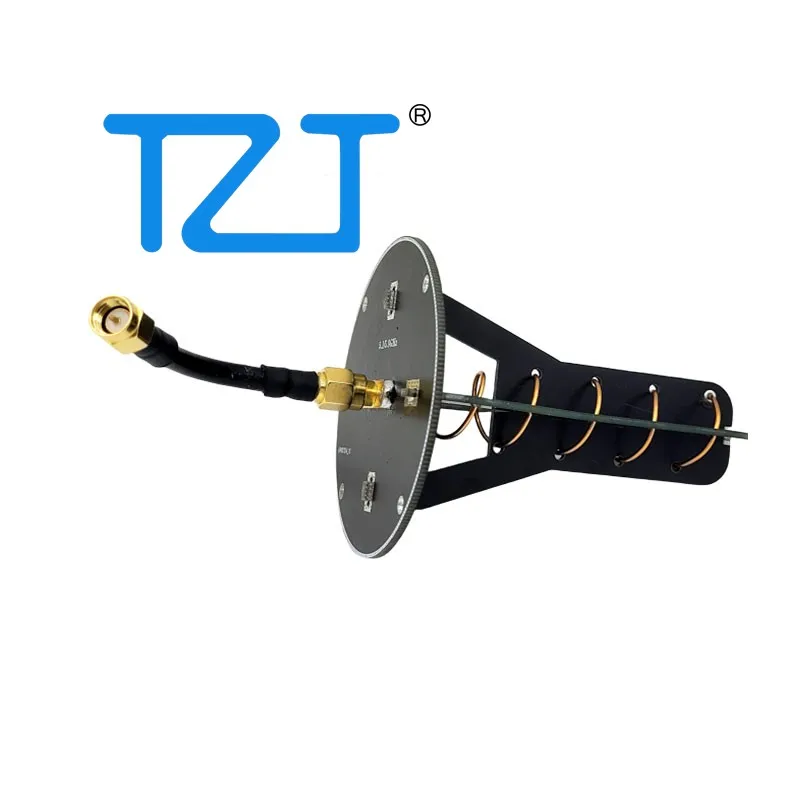 TZT 5.8GHz Circularly Polarized Antenna Directional Antenna (RHCP 15.4dBi with SMA Female Connector)