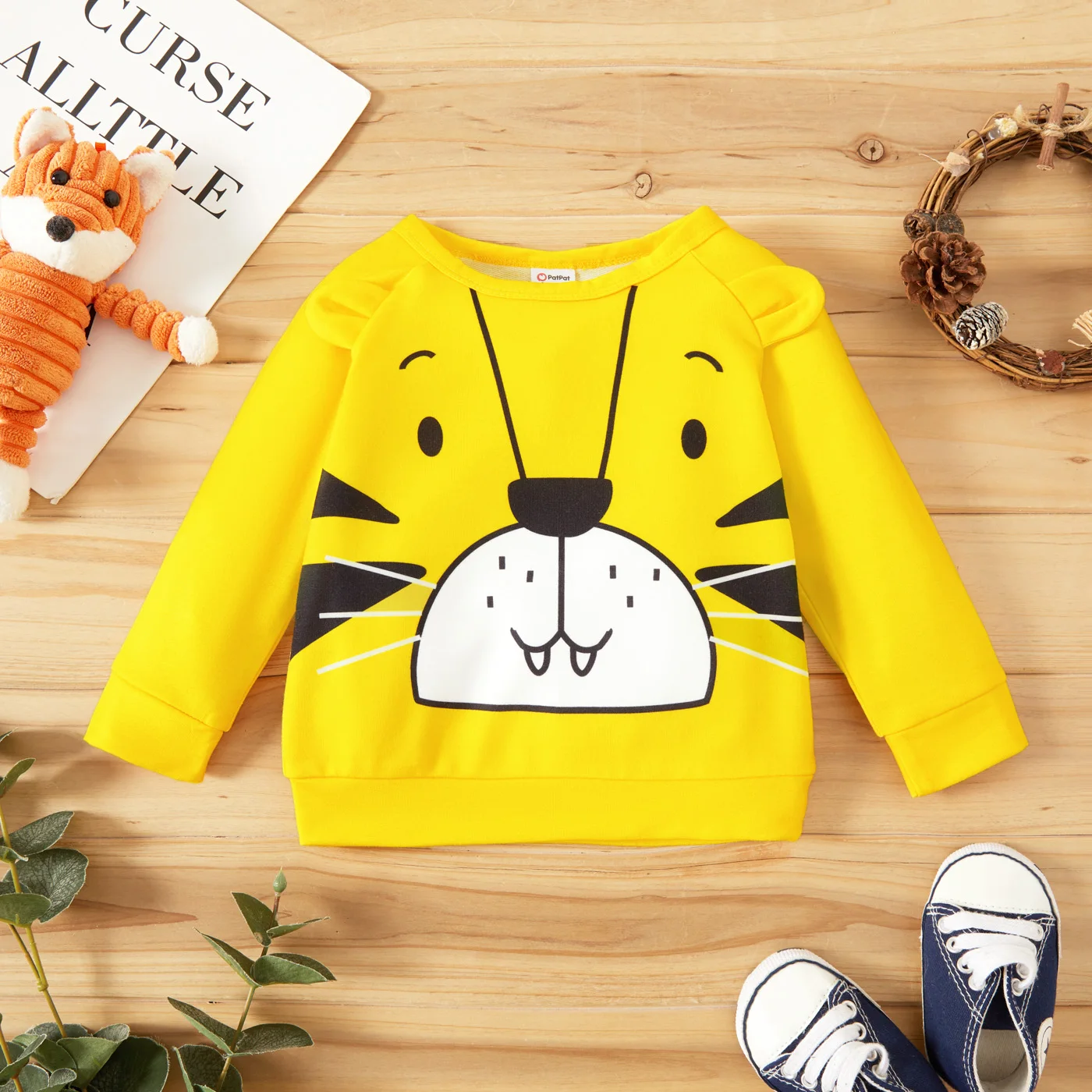 PatPat Baby Boy/Girl Cartoon Animal Print 3D Ears Long-sleeve Pullover Perfect for Outings and Daily Wear Basic Style