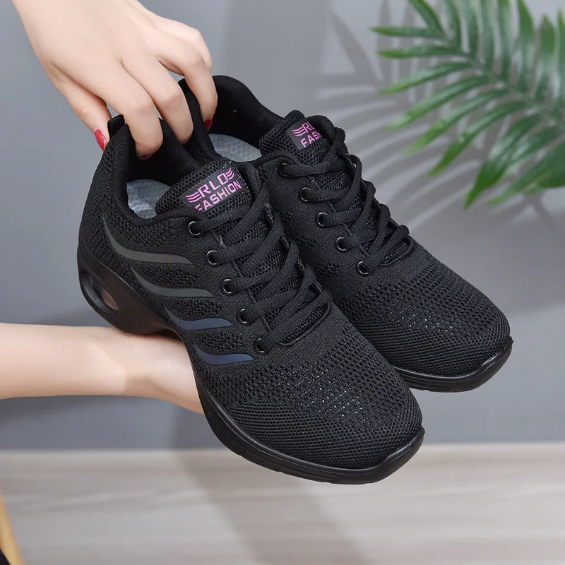 Sports Dance Shoes for Women White Cheerleading Dance Sneakers Youth Shool Walking Shoes Athletic Training Modern dance sneakers