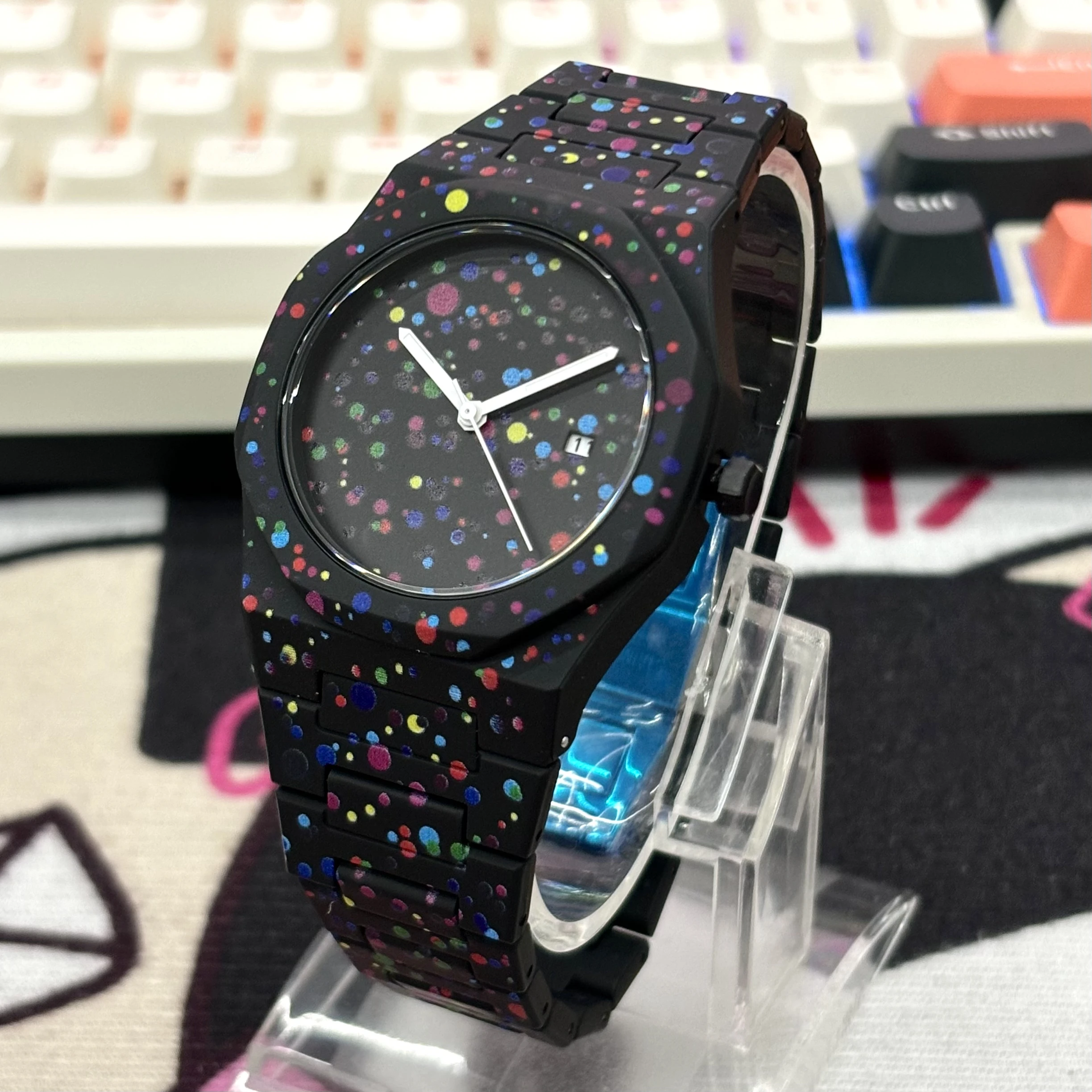 창의적인 디자인 폴리 도트 시계 남성 패션 스포츠 쿼츠 시계 컬러 페인트 시계 폴리카보네이트 방수 여성용