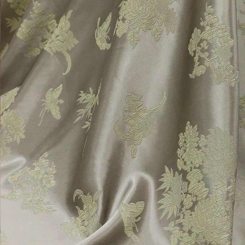 

Light grayish-yellow 23 momme silk crepe de double-sided different color fabric jacquard new Chinese-style