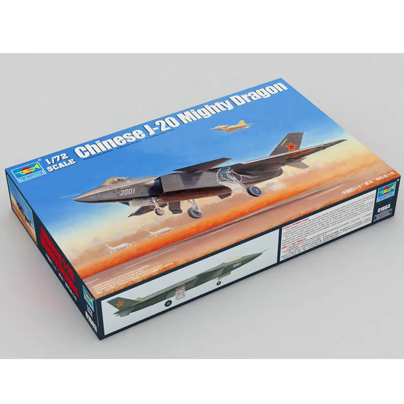 

Trumpeter 01663 1/72 PLAAF J-20 Могучий дракон Стелс-истребитель Военная Коллекционная пластиковая сборная модель игрушечного строительного комплекта