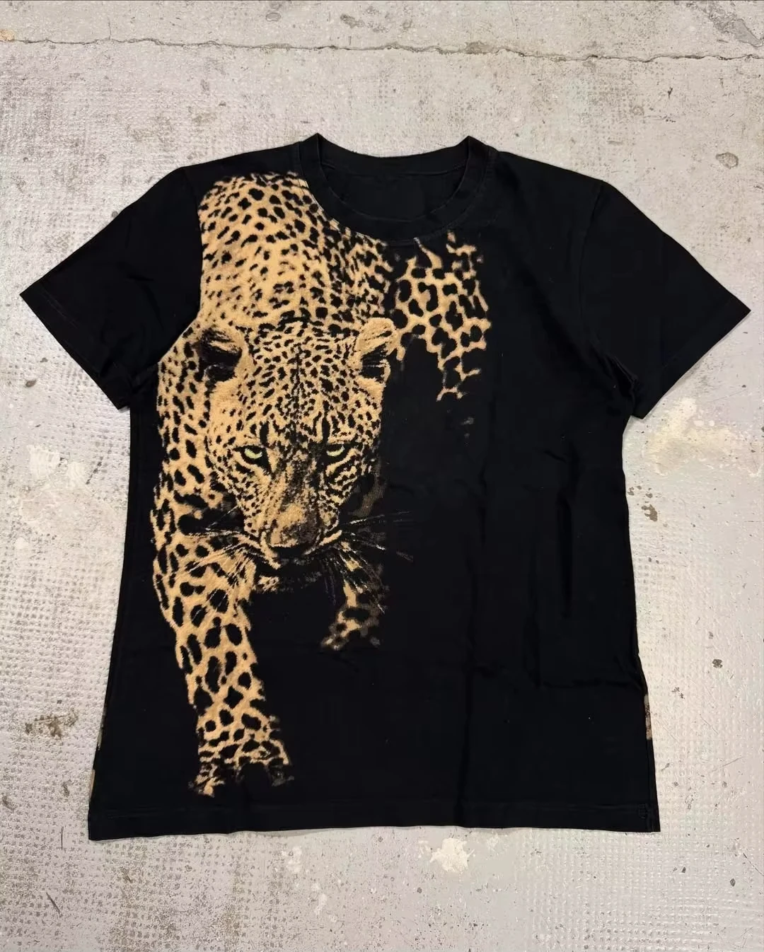 Y2K Original Farbiges T-Shirt mit Geparden-Elementen-Design, Persönliches Kreatives Sommer-Kurzarm-Shirt für Männer, Trendiges Neues Hemd – Detail 3