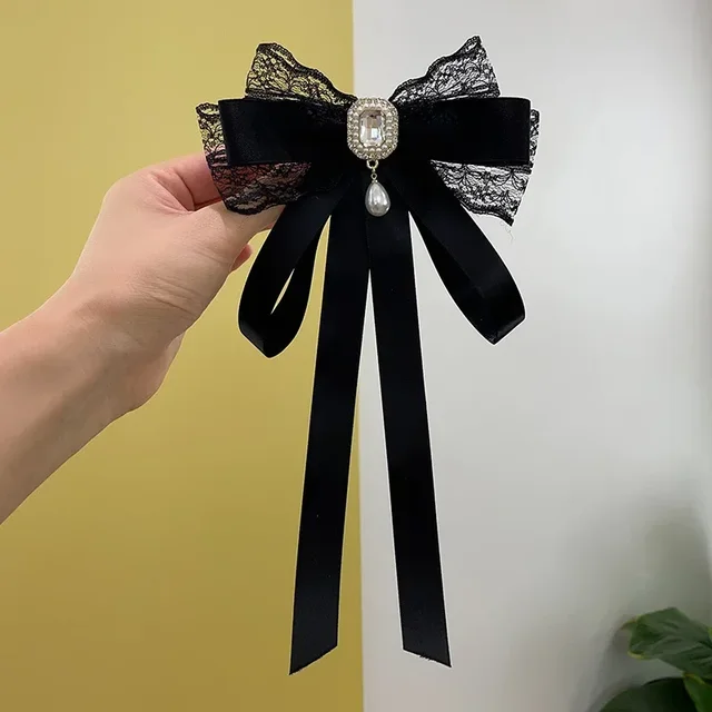 Nowa tkanina muszka Rhinestone kryształowa kokardka broszki dla kobiet kołnierzyk koszuli szpilki wesele krawat biżuteria akcesoria