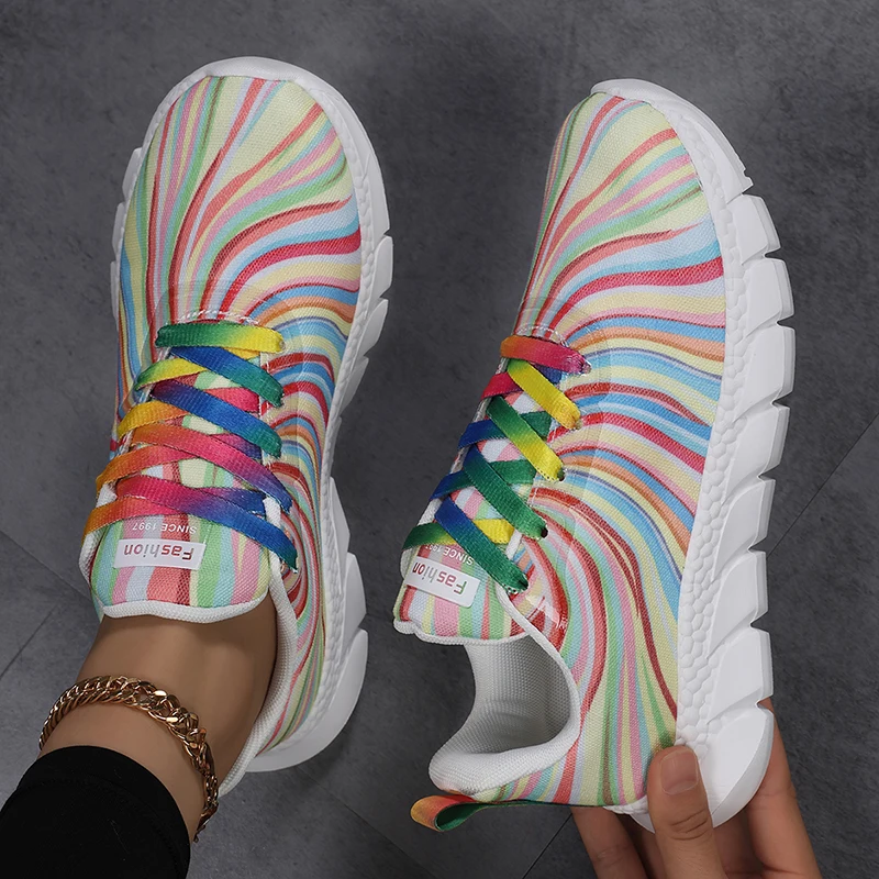 Knit Fabric Lace Up Sneakers - Kadın Gökkuşağı Çizgili Sneaker, Örgü Yapılı,