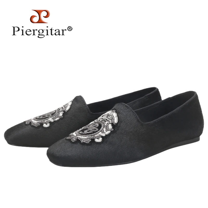 Piergitar 2026 Black Horsehair Men's Loafers With Handmade Sliver “DG” Embroidery Patches Royal Style Slip-On Smoking Slippers