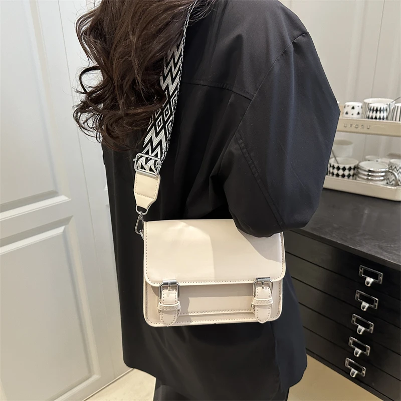 

Women Elegant Luxury Leather Shoulder Handbag Classic High End Tote Bag Fashionable Crossbody Daily Commuter Design