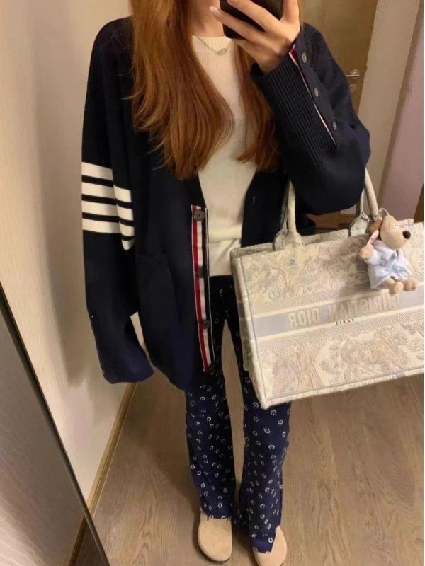 

Women's ort V-Ne Knitted Cardigan Sweater Autumn 2025 Early Season Four Stripe College Sle Striped Sve Long Coat