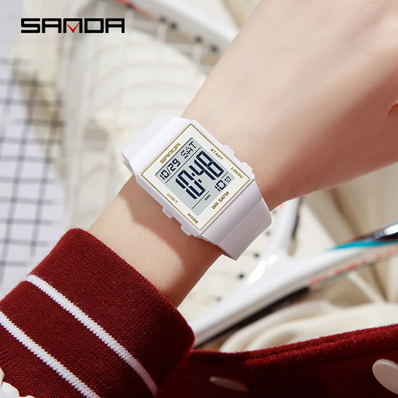 SANDA 6363 多機能ファッションデジタル腕時計(女性 - Chronograph Sport Watch のレビューと価格