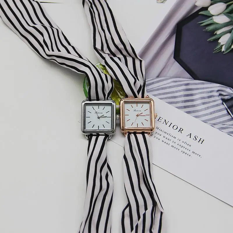 

Модные и минималистичные квадратные часы с черно-белой полоской и лентой, женские креативные часы с ремешком ручной работы, одинаковый шарф