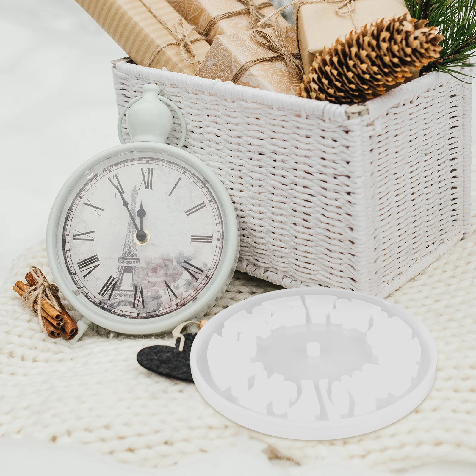 

1Pcs Silicone Clock Mold Hollow Number Flexible DIY Wall Hanging Decorative Clock Casting Mould Craft Accessories