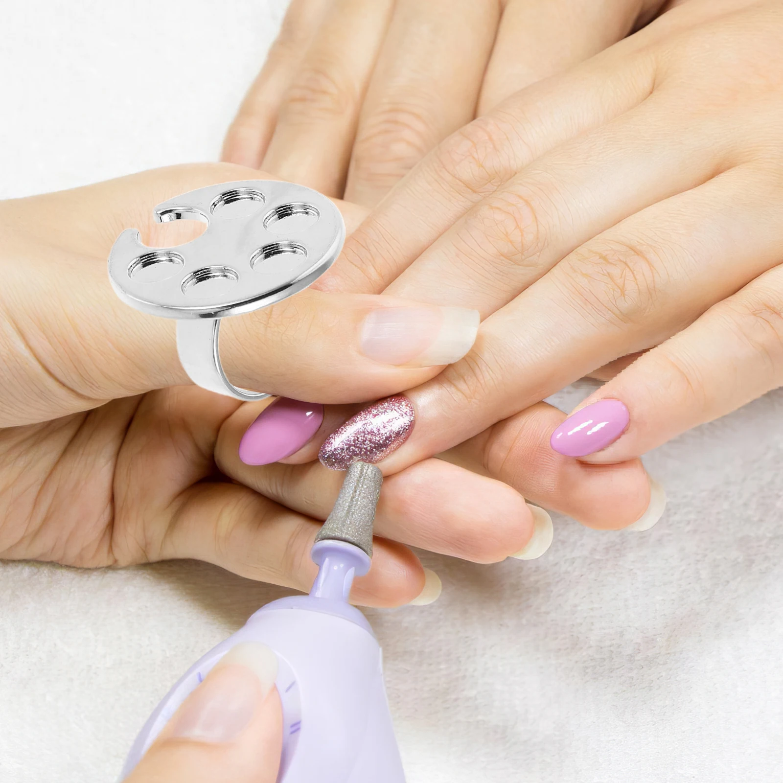 

2Pcs Nail Art Palette Ring Stylish Durable Metal Manicure Tool for Color Blending Gel Polish Mixing Manicure Palette