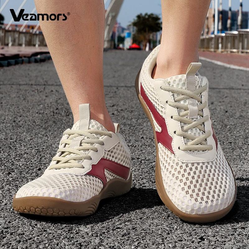 

Wide Toe Box Sneakers for Men Breathable Mesh Cross-training Shoes Anti-slip Gym Exercise Casual Sports Shoes Plus Size 39-48