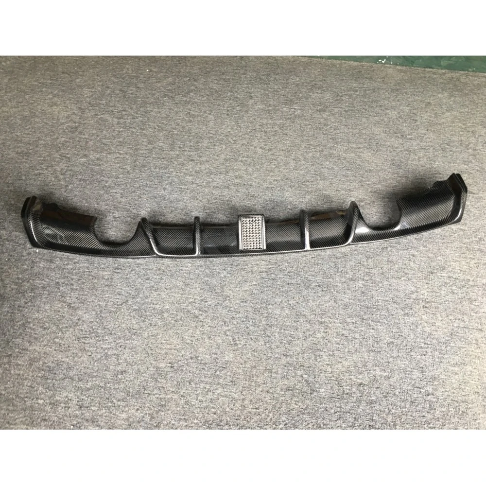 ألياف الكربون شفة ممتصة للصدمات الخلفية الناشر مع مصباح ليد لسيارات BMW 3 Series F30 F35 M Sport 2012-2018 FRP الوفير سبويلر تصفيف السيارة #3