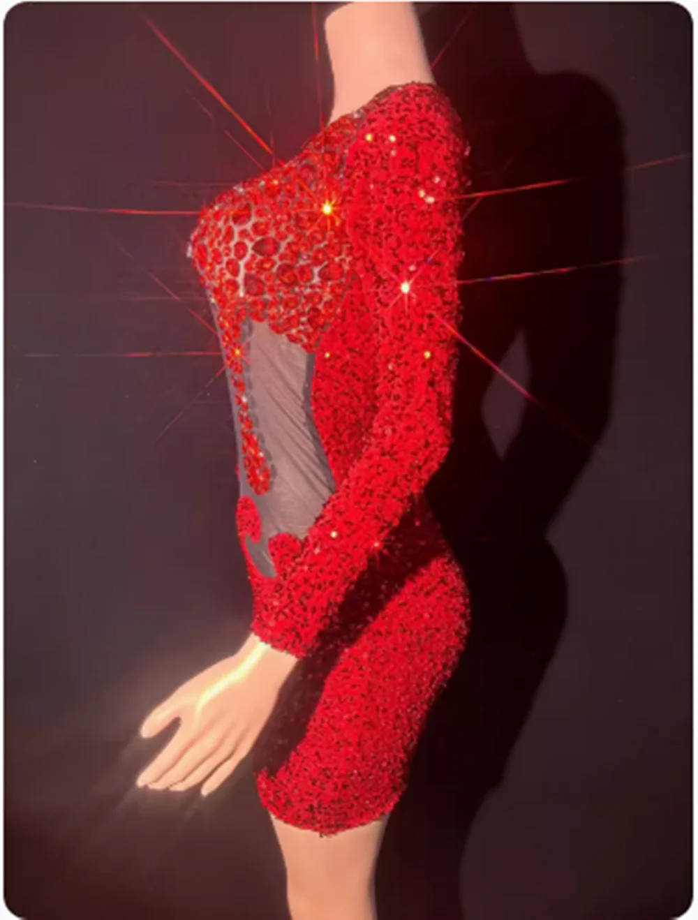 2025 새로운 뜨거운 판매 레드 다이아몬드 관점 드레스 패션 섹시한 파티 드레스 무대 패션 성능 드레스 yj443