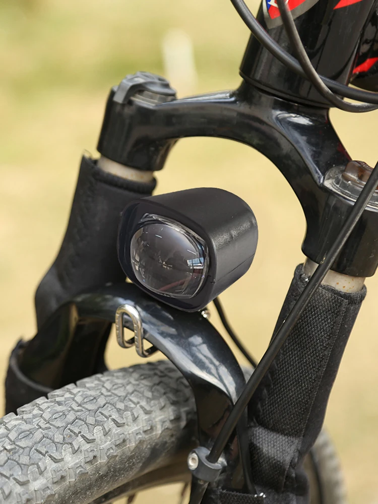 Faro anteriore per bici elettrica Accessori per clacson E-Scooter Moto Impermeabile per ciclismo all'aperto Intrattenimento in bicicletta