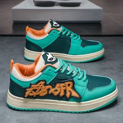 2024 Fashion Men Casual Platform Sneakes LaceUp Trainers Student Sneakes Mens Vulcanized Shoes Tennis Sneakers