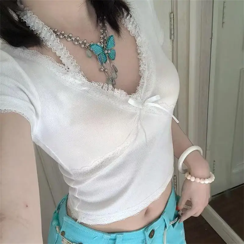 Y2K Vintage Top Spitzen-Patchwork Halter-T-Shirt Sommer V-Ausschnitt Kurzarm-T-Shirt Damen Weißes Crop-Top