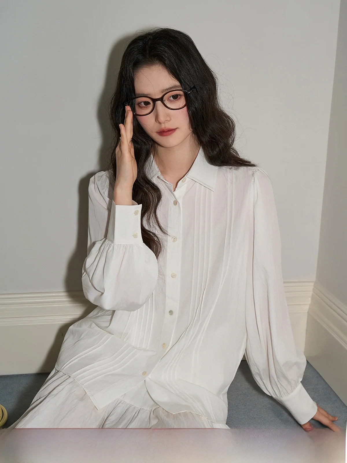 

White Collar Casual Long Sve irt Women's Loose Commute Spring New Sle Comfortable Premium Feeling Busin irt