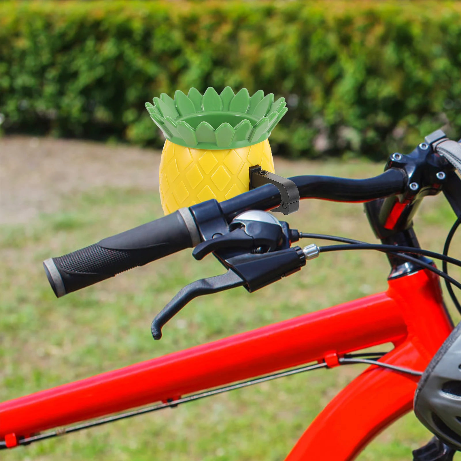 

Bike Water Bottle Holder Durable Lightweight PP Material Easy Install Bike Bottle Cage Motorcycle Cup Holder for Cycling Outdoor