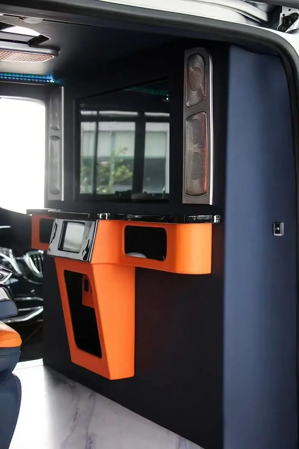 2025 NEW Van Seat Car Interior Upgrade Complete Modification Plan Luxury Accessory Kit Hiace Van