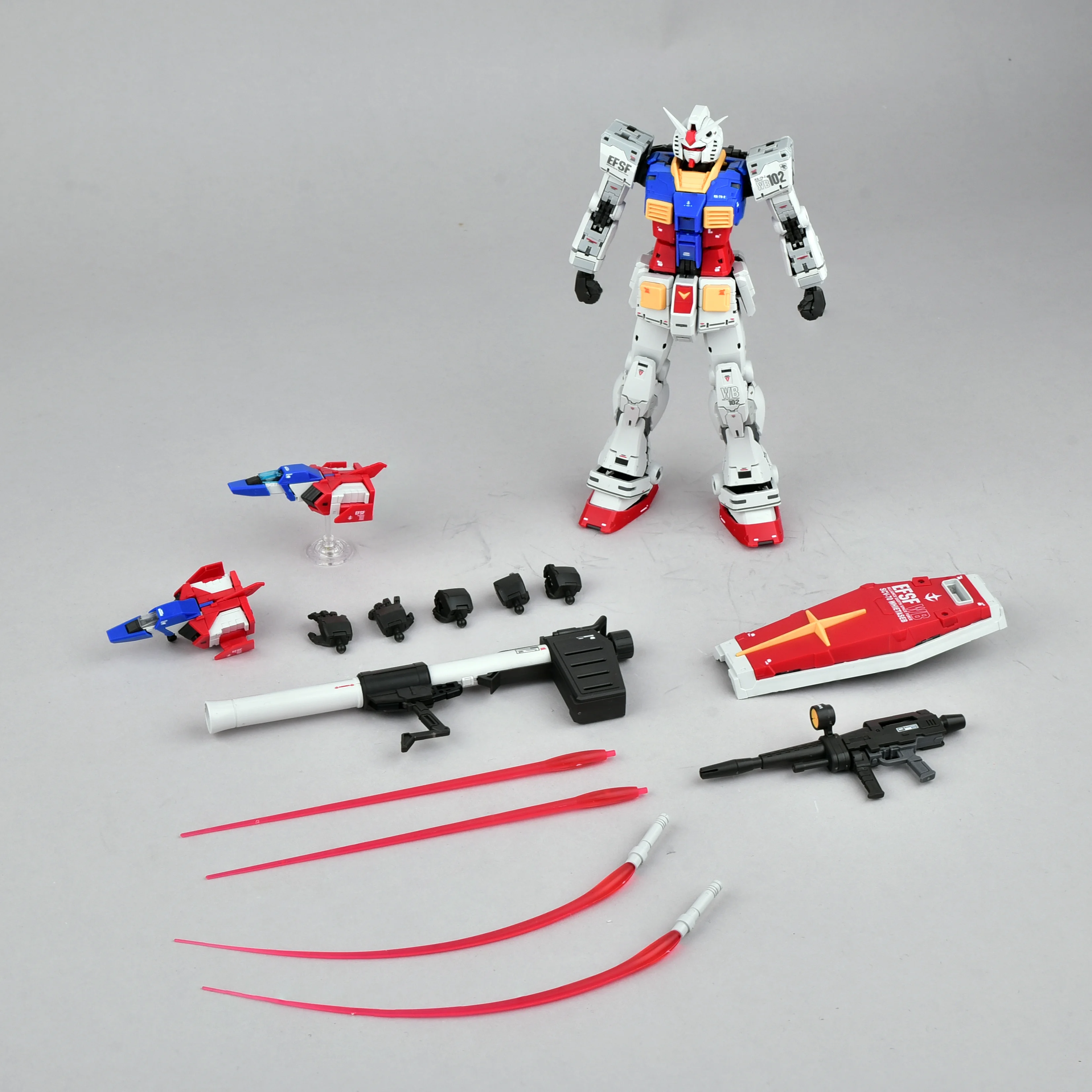 【海外製プラモデル】PANDAMODEL RG1/100 ガンダム似(完成品) Panda Model RG Upgraded Modified Ver. 1/100 RX-78-2 Gundam 2.0