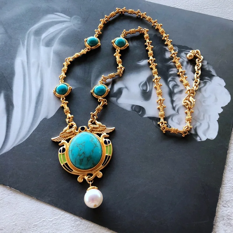 

Ancient Western Turquoise Necklace