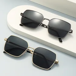Metal Men's Sunglasses Simple Square Large Frame Sunglasses UV400 Outdoor Radiation Resistant Sunglasses Driving Sunglasses
