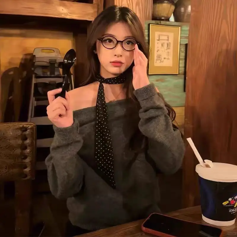 

Женские флисовые худи-пуловеры с асимметричным вырезом на одно плечо, уникальный дизайн, современный модный образ, стиль для подиума