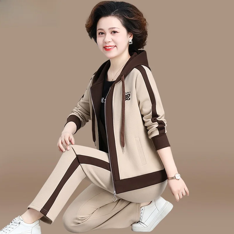 

Повседневный спортивный костюм для женщин среднего возраста: весенне-осенний комплект из трех предметов (худи, куртка, брюки) больших размеров, полиэстер