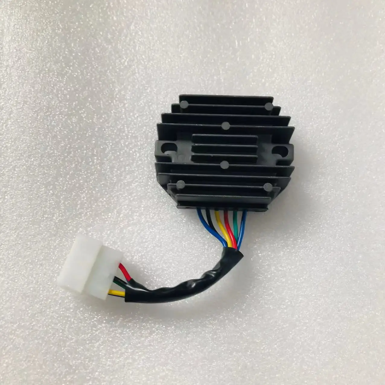 Engine Diesel 6 Wire Voltage Regulator Rectifier for Kubota RS5101 RS5155 RTV500 RP201-53710 15531-64603