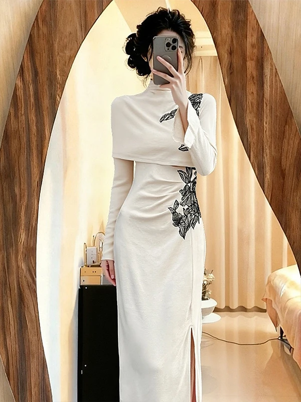

New Chinese Style Women's Midi Qipao Dress Waterdrop Collar Floral Print Button Embellished Slim Fit National Fashion Dress