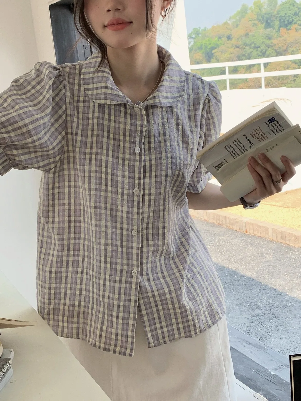 

Женская свободная рубашка с длинным рукавом в корейском стиле, фиолетовая в клетку, с воротником «Питер Пэн», из сичуаньского хлопка, малого размера.