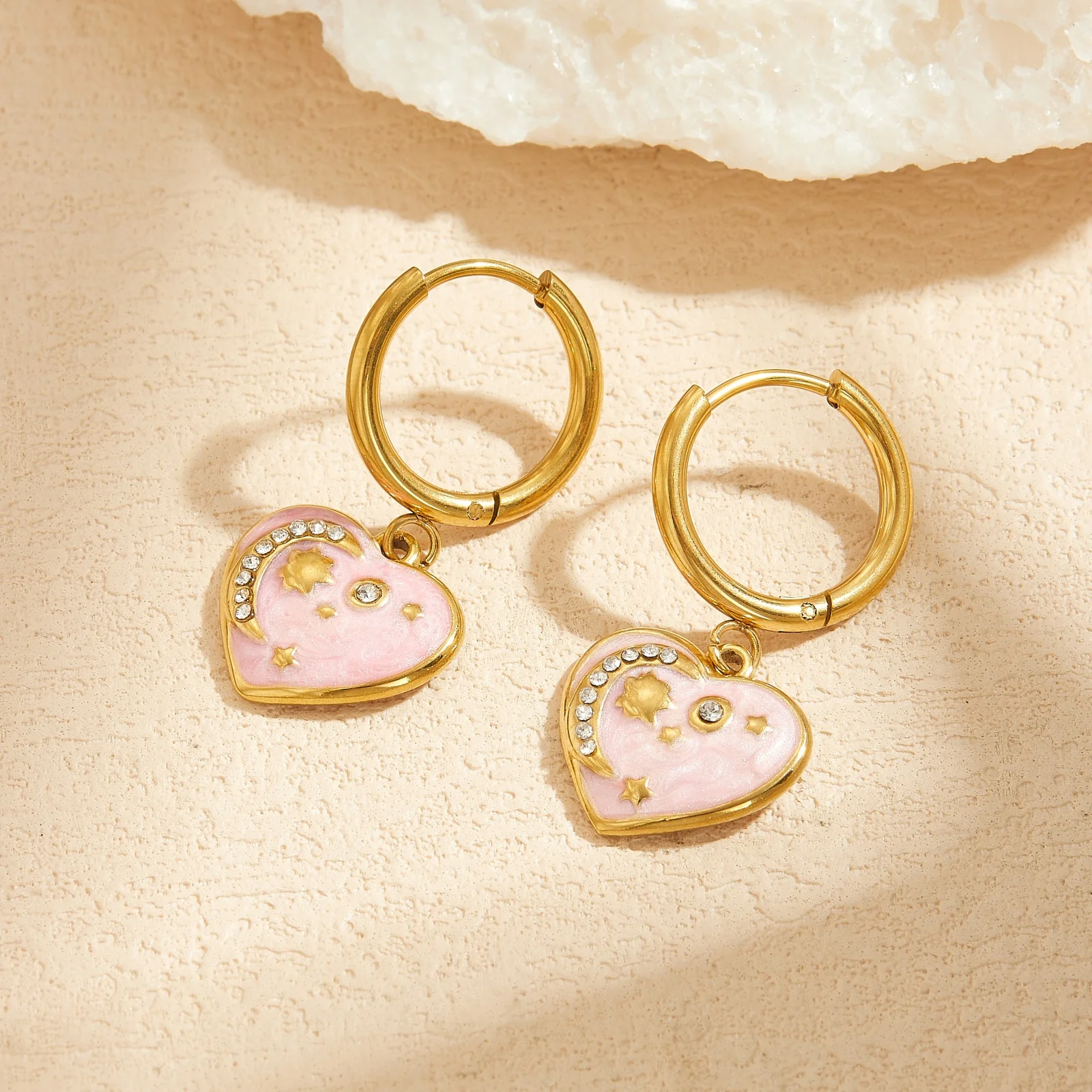Edelstahl Rosa Emaille Himmlisches Herz Tropfen-Ohrringe für Frauen Kristall Mond Stern Hängeohrringe Schmuck