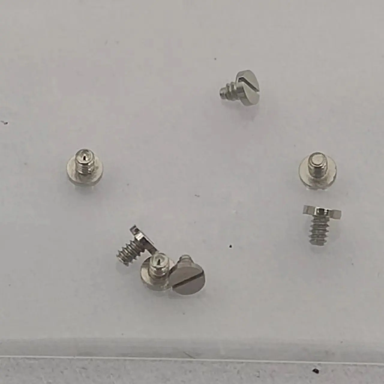 

Watch accessories, Meiyouda 8200 movement, horse clip board, and other screws