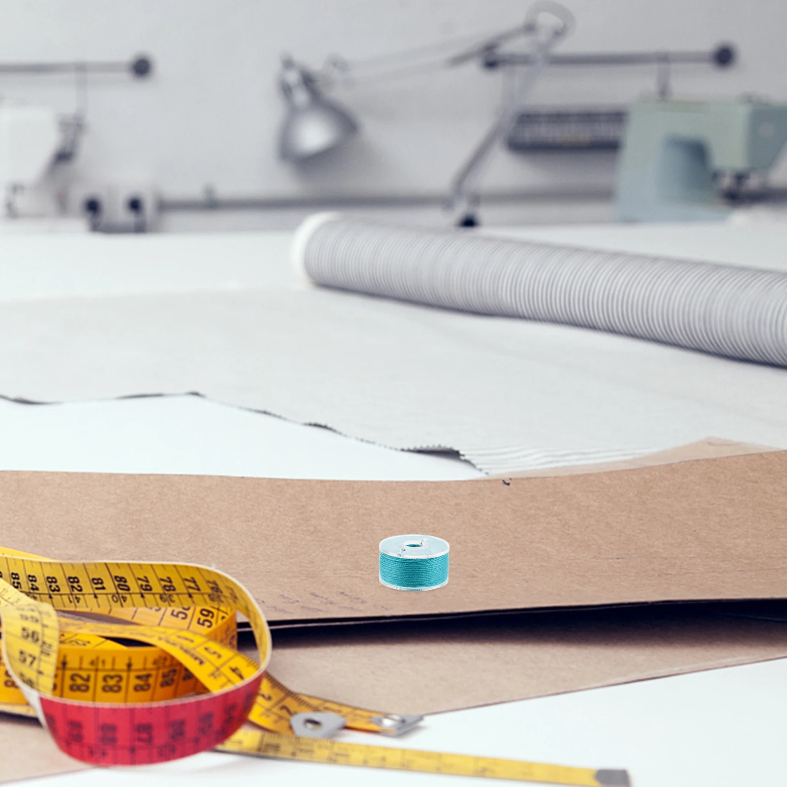 25Pcs Sewing Thread Bobbin Kit Clear Storage Container for Machine Embroidery and Stitching Essentials Organization