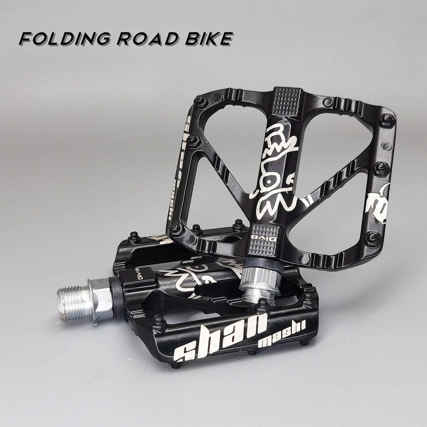 

Aluminum alloy light road bike, aluminum alloy pedals, folding bicycle, no damage to shoes, anti-slip pedals