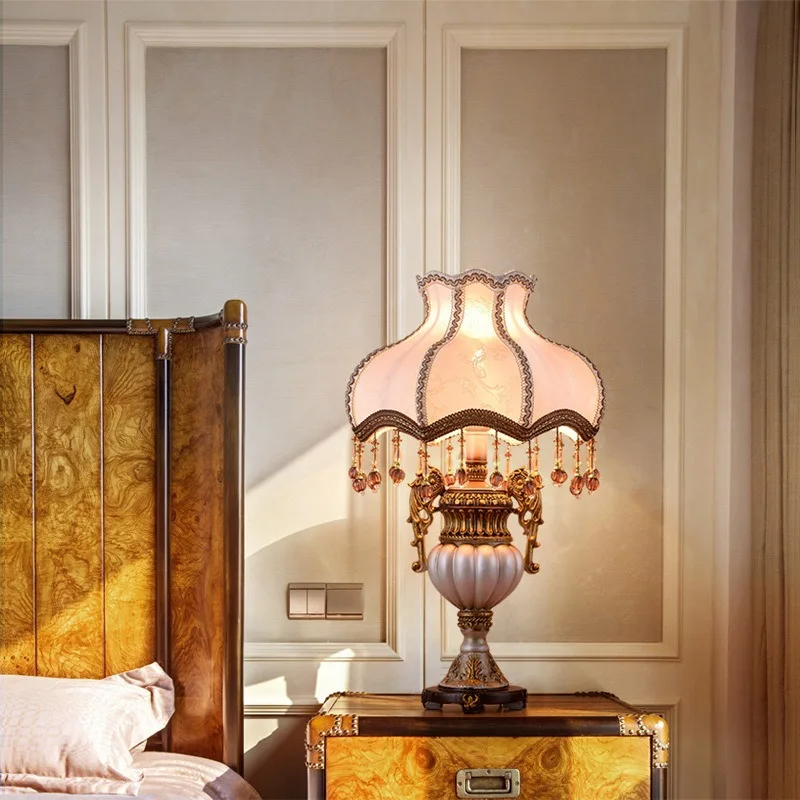 French Fabric Floor Lamps Courtly Style Bedroom Bedsides Personality and Creativity Dimmable Bedside Resin Base LED Table Lights