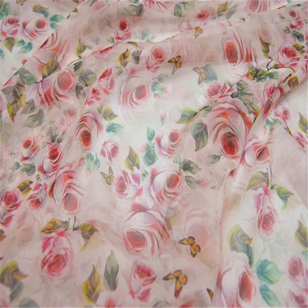 

Beautiful Soft 100% Pure Georgette Fabric with Rose Flower Design for Girl Charming Summer Dress