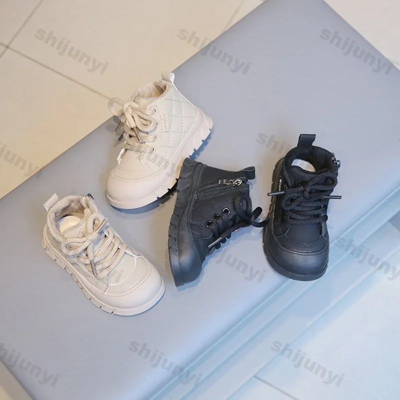 

Детские ботильоны, осень-зима 2024, короткие ботинки для мальчиков и девочек, модные нескользящие теплые пушистые плюшевые зимние ботинки на молнии, хлопковая обувь