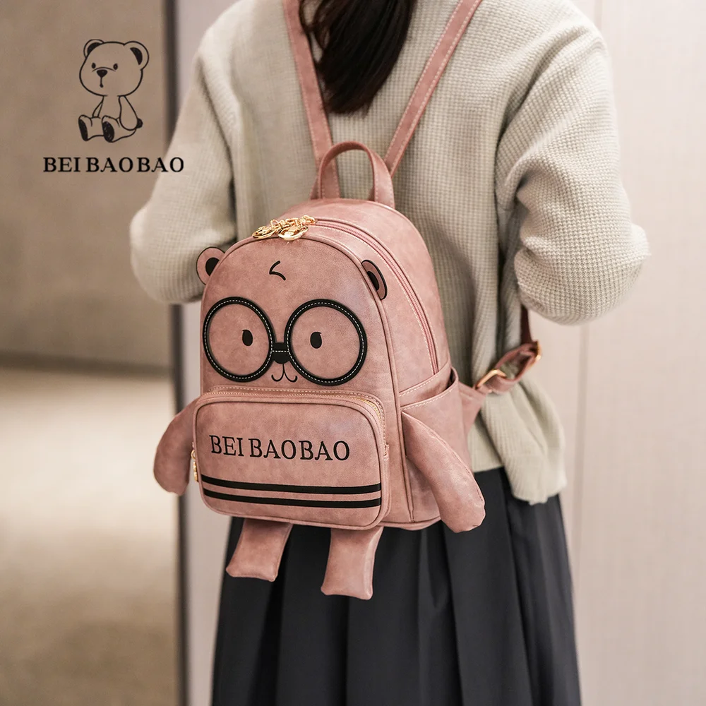 Simple and stylish casual backpack for outdoor travel, stylish and trendy commuting backpack for women, fashionable matching