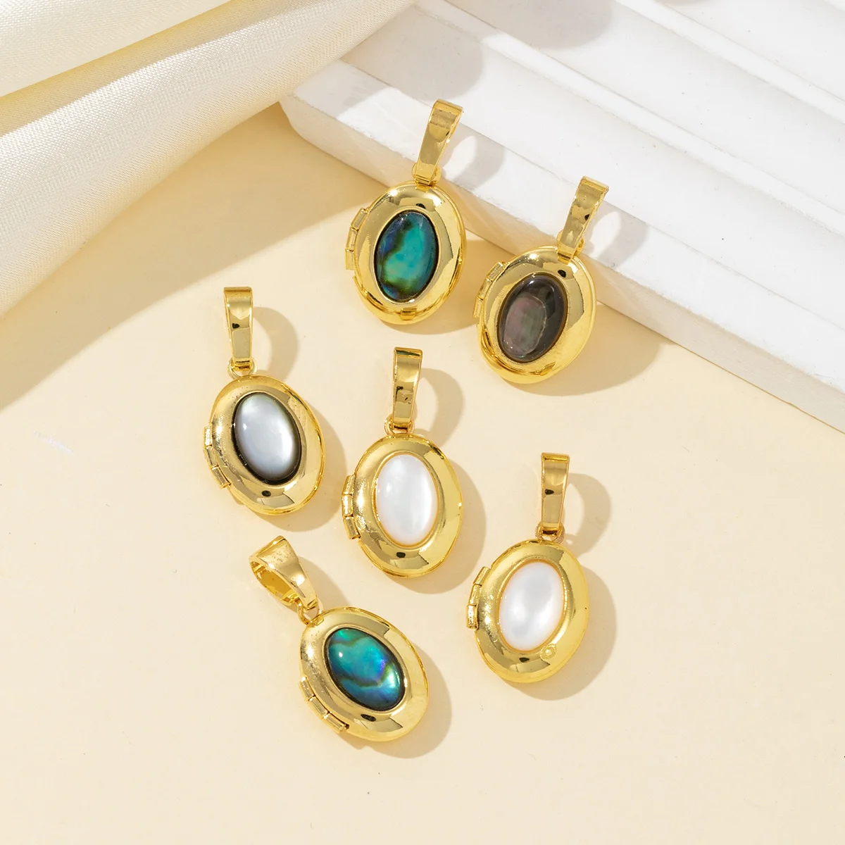 

Natural Shell Oval Photo Frame Pendant For DIY Jewelry Making Woman Man Necklace Baby Mom Dad Family Anniversary Gifts 22x11mm