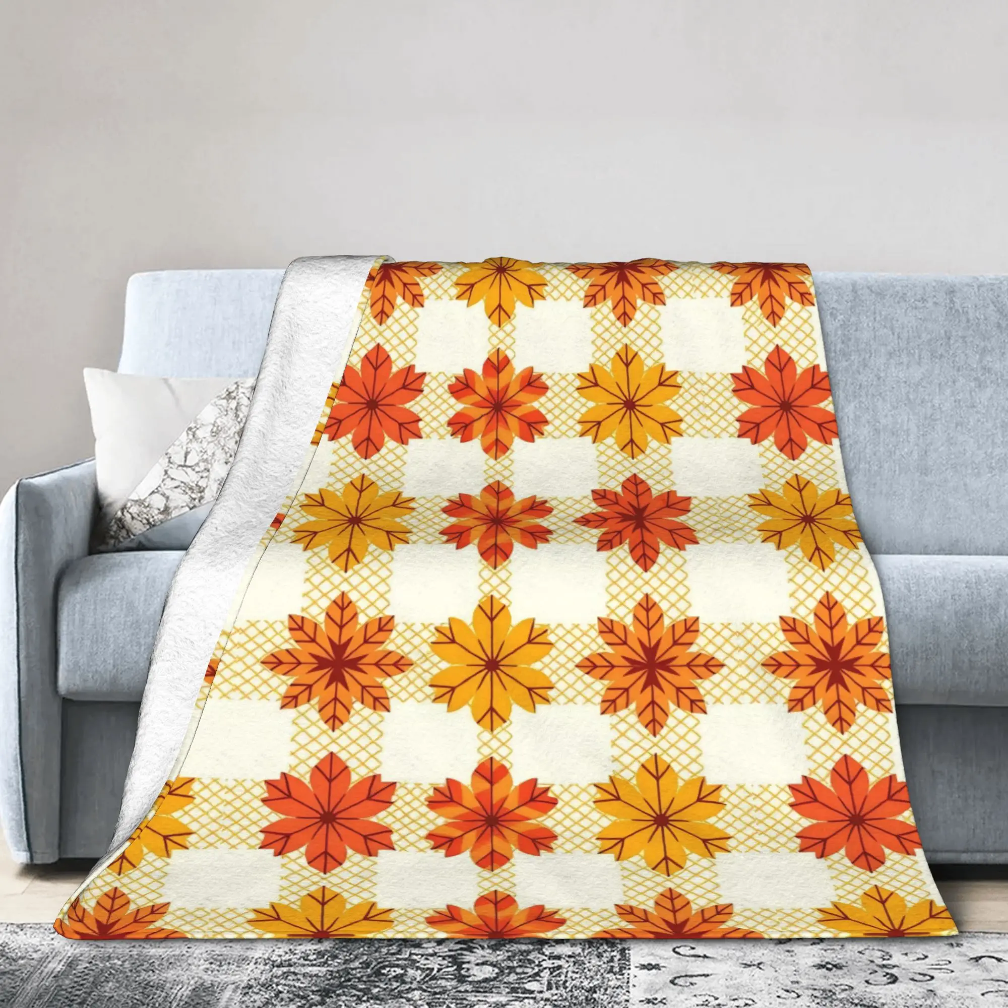 Maple Fallen Leaves Flannel Throw Blanket  Blanket for Home Bedroom Soft Quilt