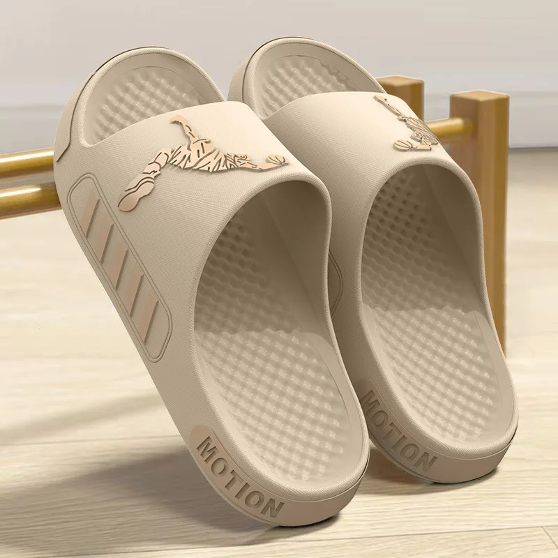 Fashion Men's Slippers Eva Soft Sole Non-slip Slides Men Casual Outdoor Beach Flip Flops Home Slippers New Sandal Big Size 46 47