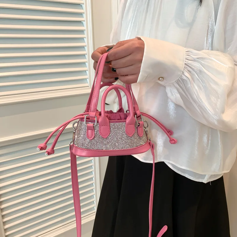 2024 New Cute Small Drawstring Design Crossbody Bags For Women High Quality Handbags Leather Crossbody Bag Fashion Purses