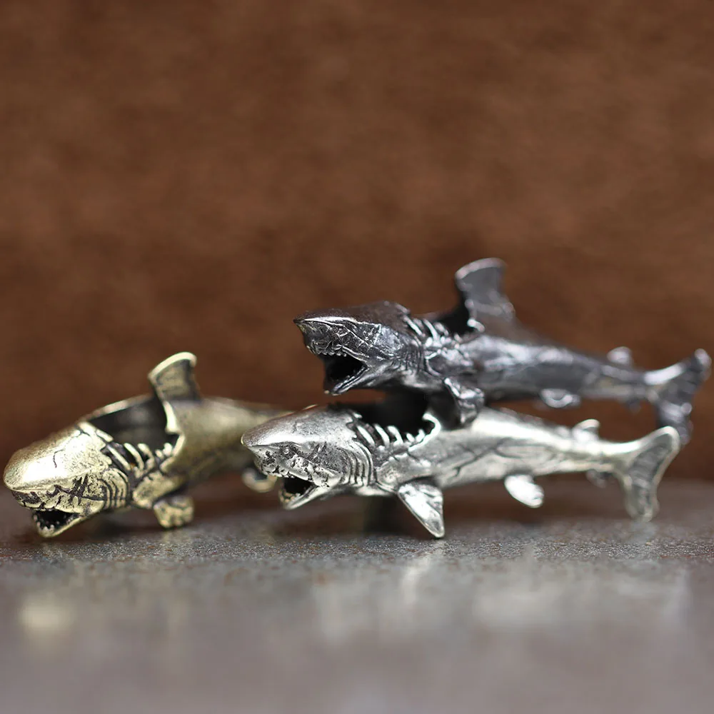 

Shark Figurine Brass Knife Beads Animal EDC DIY Paracord Woven Bracelet Lanyard Pendant Accessories Outdoor Tool Hangings Charms